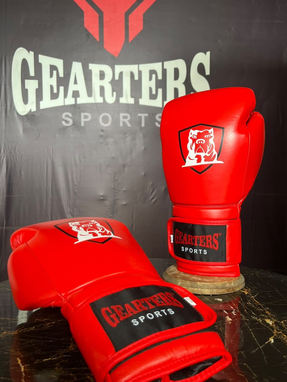 Professional boxing glove